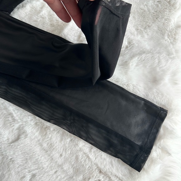 CEMI CERI legging black color size S, used as new - Picture 8 of 9